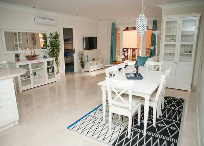 Monte Carrera Little Mermaid * La Playa de Arguineguín